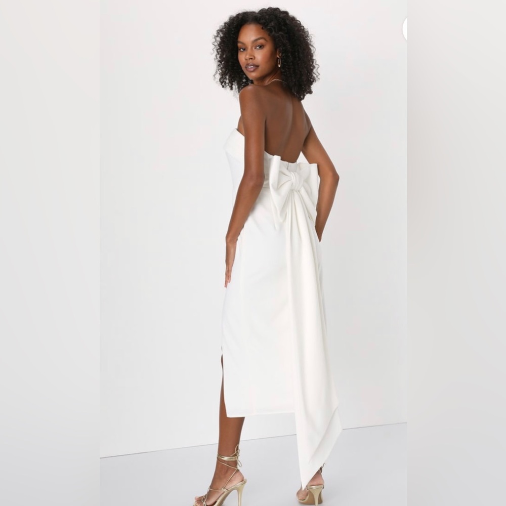 Fabulous Phenomenon White Strapless Bow Midi Dress